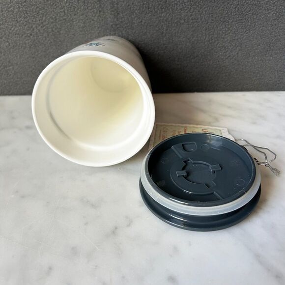 Let It Snow! Travel Mug with Lid Ceramic Double-Wall Coffee Cup 12 oz CR Gibson - Picture 5 of 9